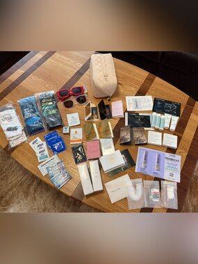 NEW cosmetic makeup bag and samples